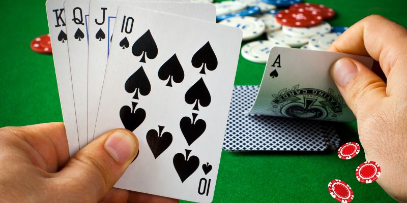 Giá trị bài Thùng Phá Sảnh Poker